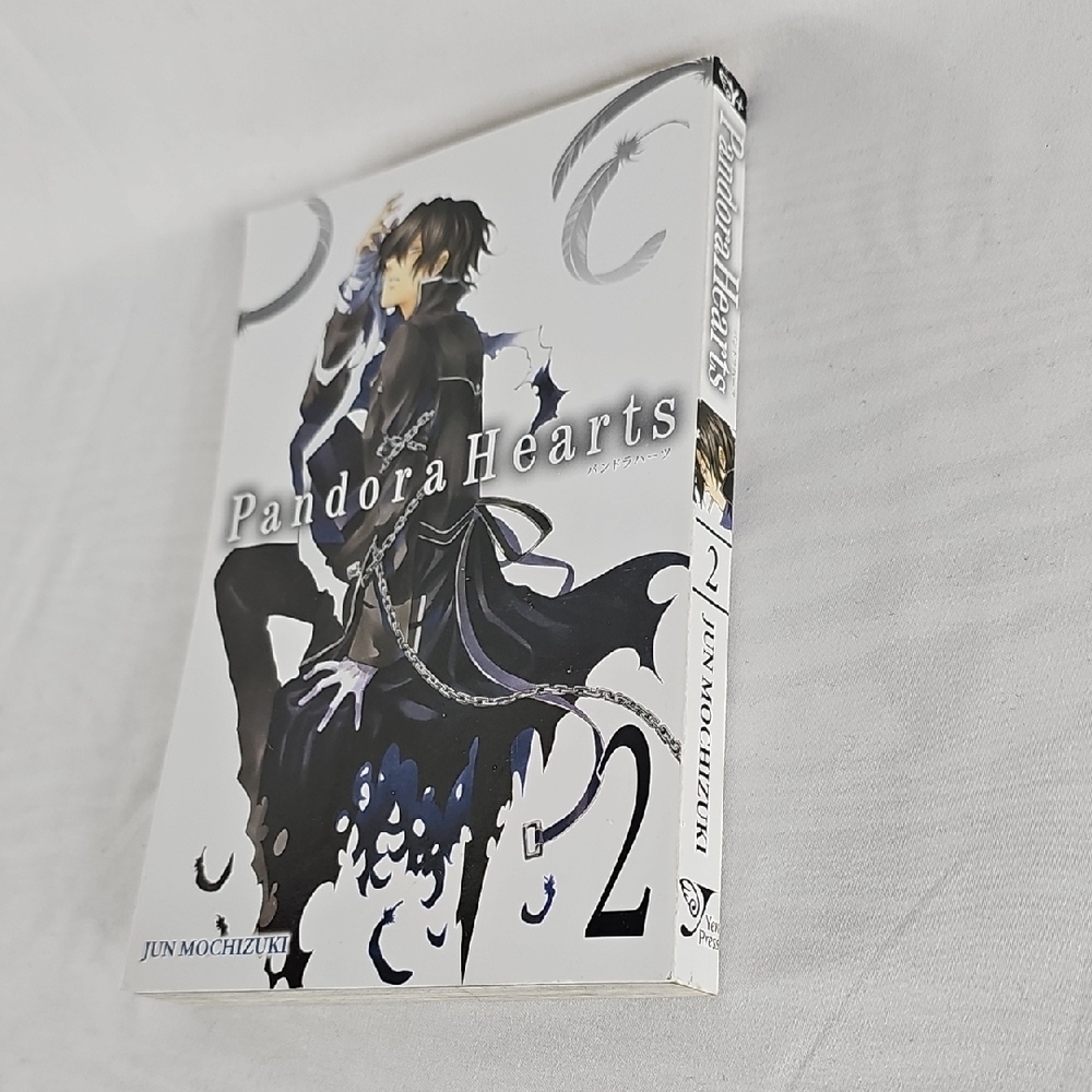 Pandora Hearts Volume 2 Manga - Picture 2 of 7